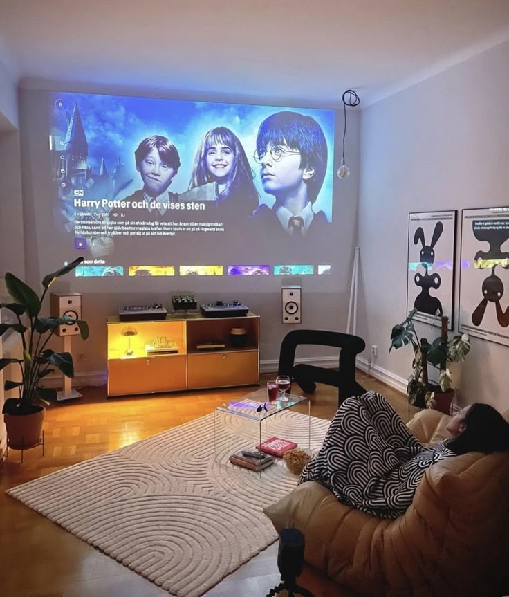 NeoProjector - Home Theater Experience - NeoProjectors